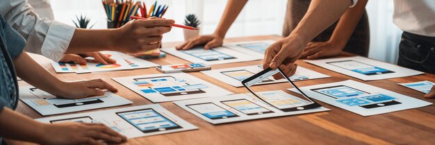Lluvia de ideas sobre el diseño de la interfaz de usuario del desarrollador frontend creativo