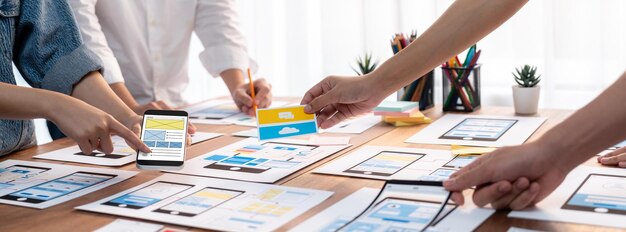 Lluvia de ideas sobre el diseño de la interfaz de usuario del desarrollador frontend creativo