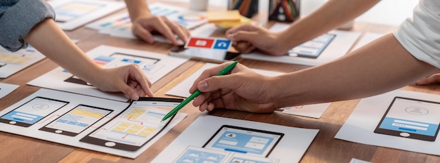 Lluvia de ideas sobre el diseño de la interfaz de usuario del desarrollador frontend creativo