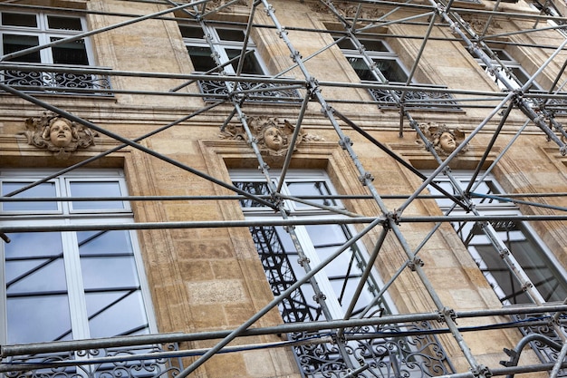 Local de renovação no antigo bairro histórico de Bordeaux França