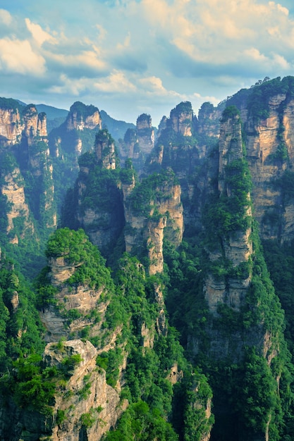 Local panorâmico nacional de Zhangjiajie Wulingyuan Área panorâmica de arenito patrimônio natural mundial