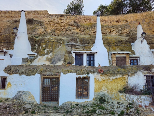 Lochhöhlen in Chinchilla de Montearagon in der Provinz Albacete