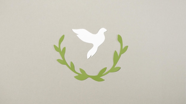 Foto el logotipo de bird peaceful