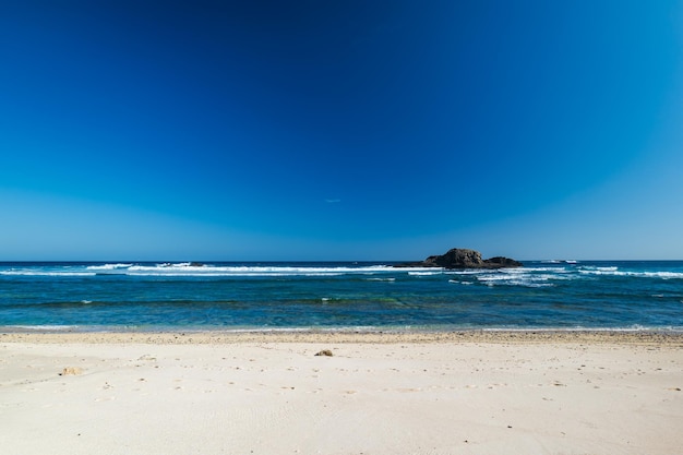 Lombok-Strand in Indonesien, Aussicht auf die Ozeanlandschaft rund um das Seger-Strandgebiet