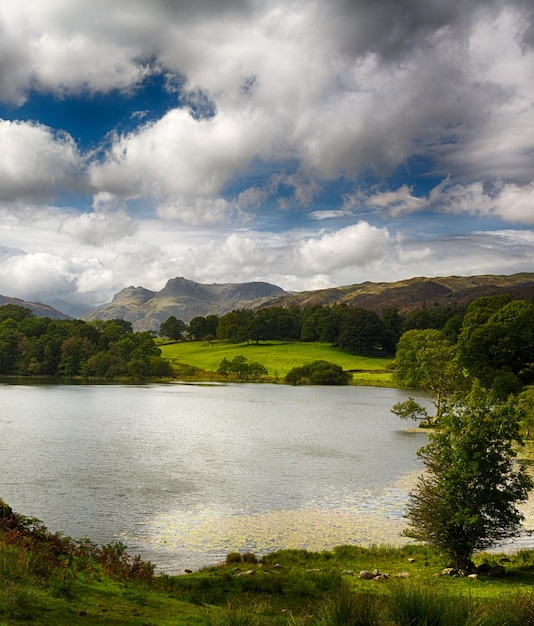 Loughrigg Tarn em Lake District