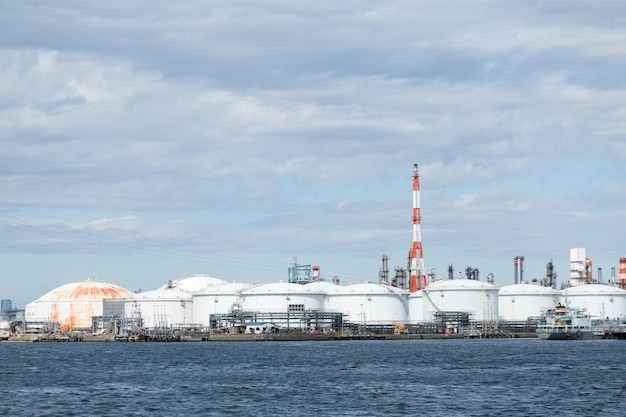 Öltank in Industriefabrik