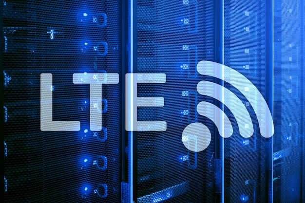 Foto lte wireless business internet und virtual reality konzept informationskommunikationstechnologie auf einem serverhintergrund