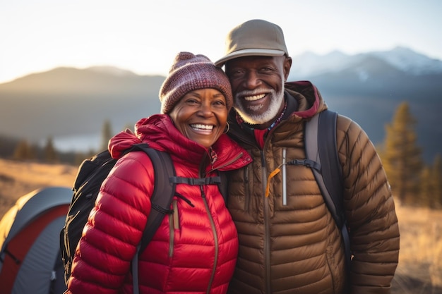 Älteres afroamerikanisches Paar auf einer Wandertour