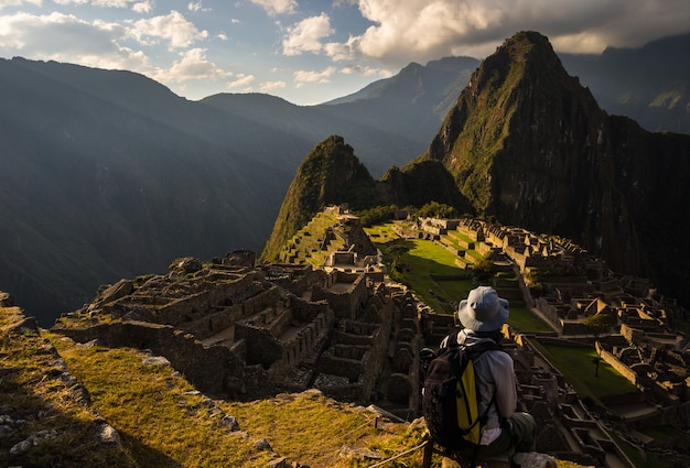 Última luz del sol en Machu Picchu, Perú