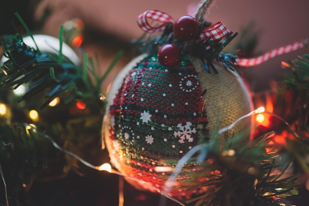 luces y juguetes para el arbol de navidad