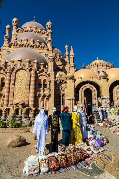 Luftaufnahme der Al-Mustafa-Moschee in der Altstadt. Sharm El Sheikh, Halbinsel Sinai, Ägypten