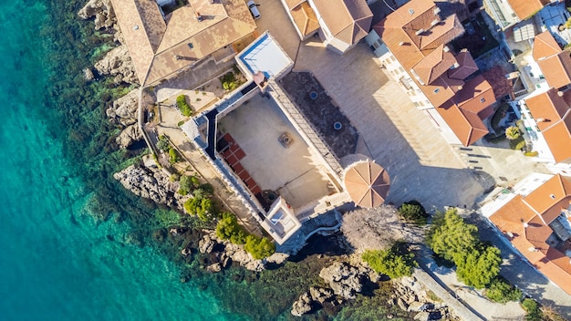 Luftaufnahme der historischen adriatischen Stadt Krk Insel Krk Kvarner Bucht der Adria Kroatien Europa