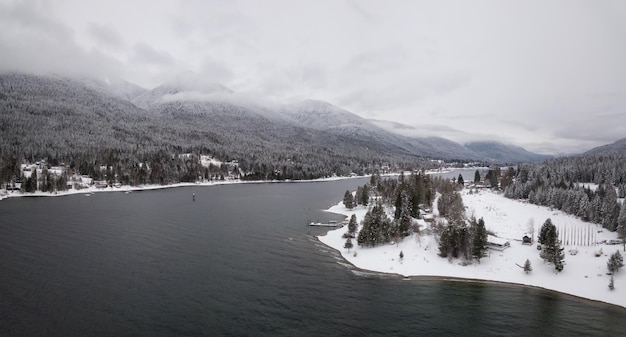 Luftaufnahme der kanadischen Winterlandschaft