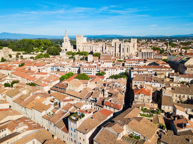 Luftaufnahme der Stadt Avignon Frankreich