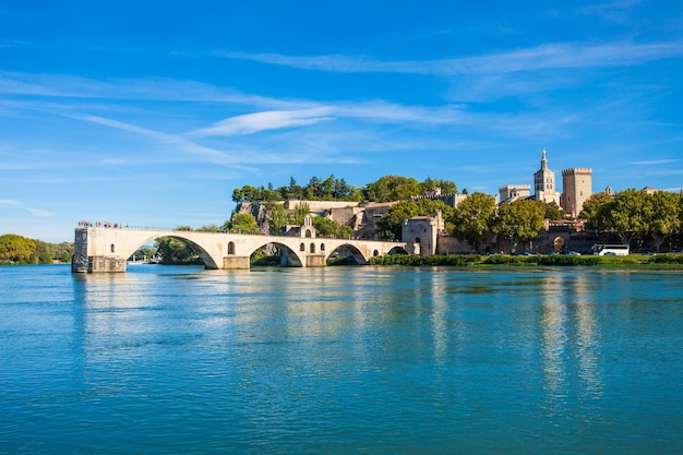 Luftaufnahme der Stadt Avignon Frankreich