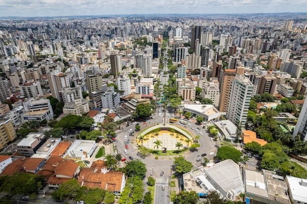 Luftaufnahme der Stadt Belo Horizonte in Minas Gerais, Brasilien.