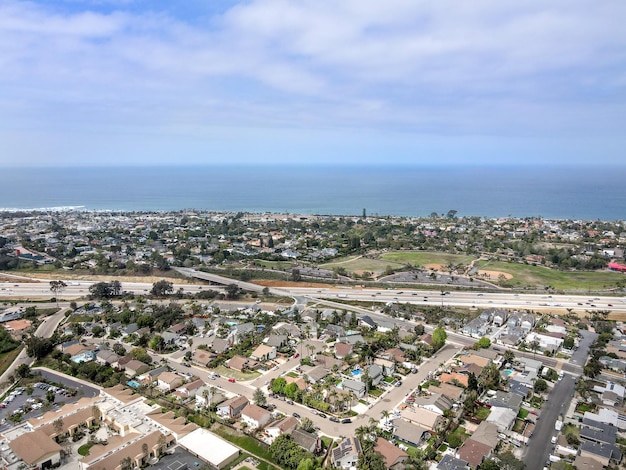 Luftaufnahme der Stadt Cardiff, Gemeinde in der eingemeindeten Stadt Encinitas im San Diego County