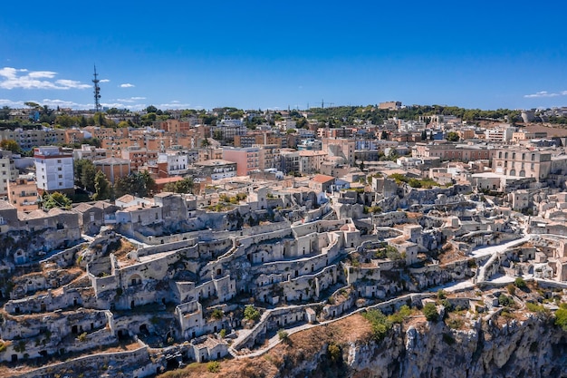 Luftaufnahme der Stadt Matera in der Region Basilikata in Süditalien. Matera ist eine UNESCO-Welterbeattraktion und ein Touristen- und Reiseziel Italiens.