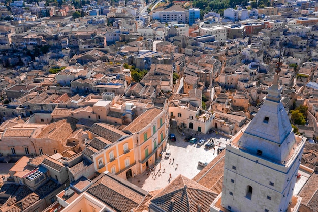 Luftaufnahme der Stadt Matera in der Region Basilikata in Süditalien. Matera ist eine UNESCO-Welterbeattraktion und ein Touristen- und Reiseziel Italiens.