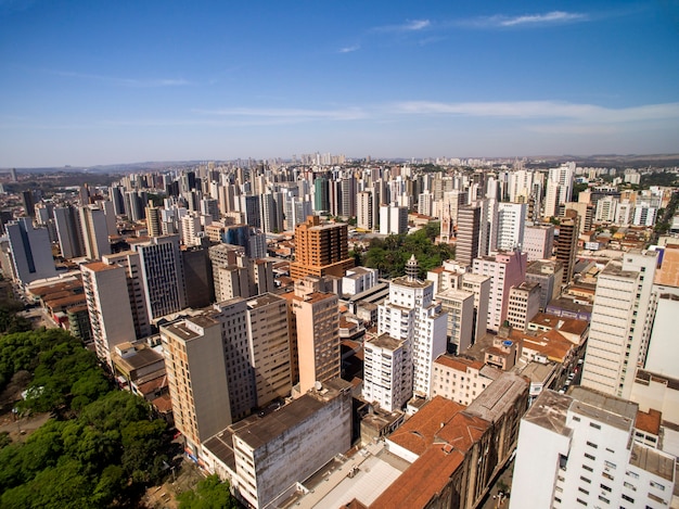 Luftaufnahme der Stadt Ribeirao Preto in Sao Paulo, Brasilien