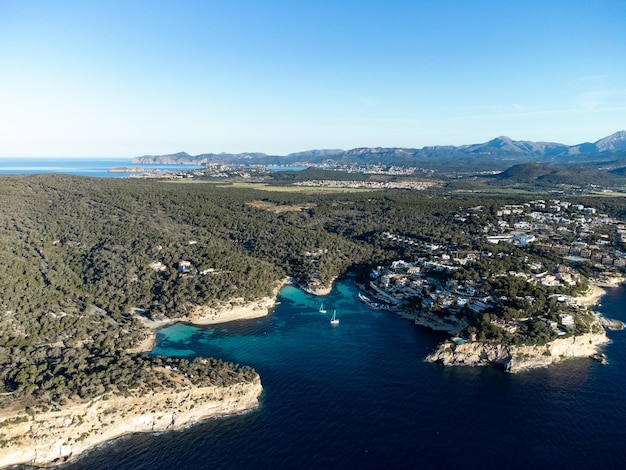 Luftaufnahme der Strände von Portals Vells in Calvia, Mallorca, Balearen