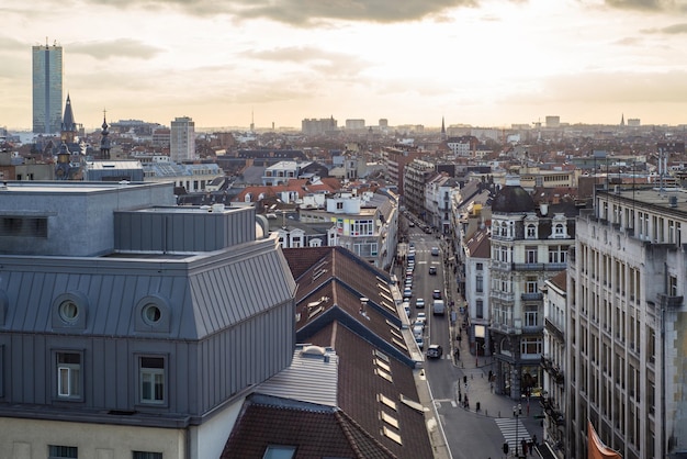 Luftaufnahme des alten Arbeiterviertels Marolles in Brüssel