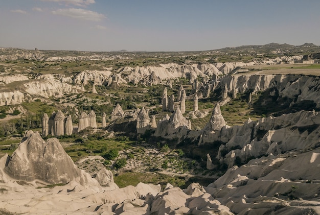 Luftaufnahme des Love Valley in Kappadokien