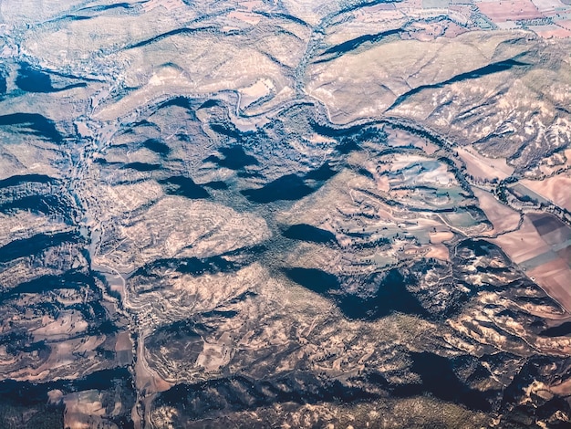 Foto luftaufnahme einer dramatischen landschaft