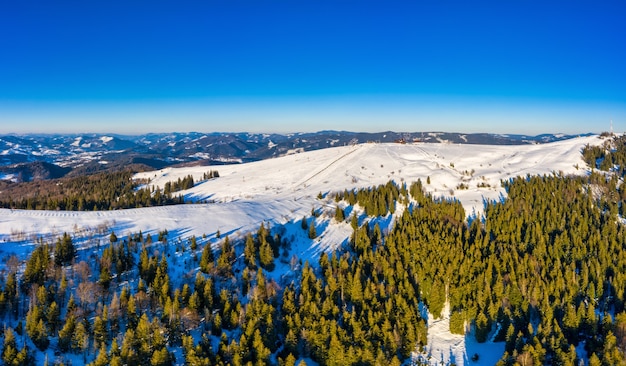 Luftaufnahme einer faszinierenden malerischen Landschaft