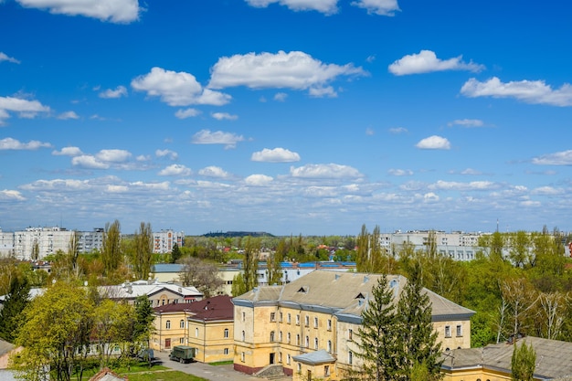 Luftaufnahme einer Stadt Krementschug in der Ukraine