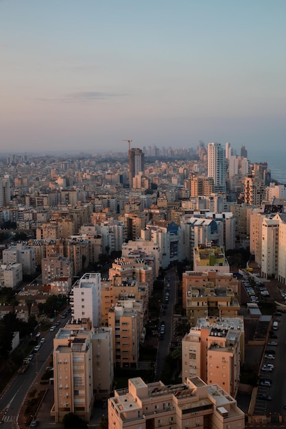 Luftaufnahme einer Wohngegend in einer Stadt Netanya Israel