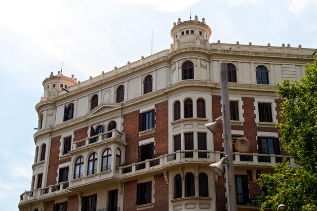 Luftaufnahme von Barcelona und seiner Skyline Spanien