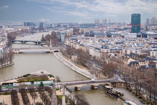 Luftaufnahme von Paris, Panoramaszene der Seine