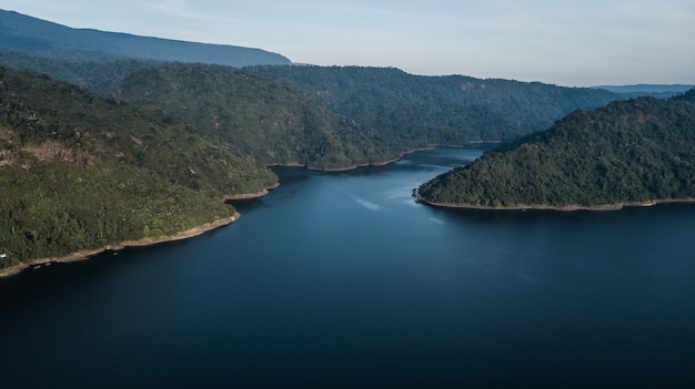 Luftaufnahmen von Large Dam