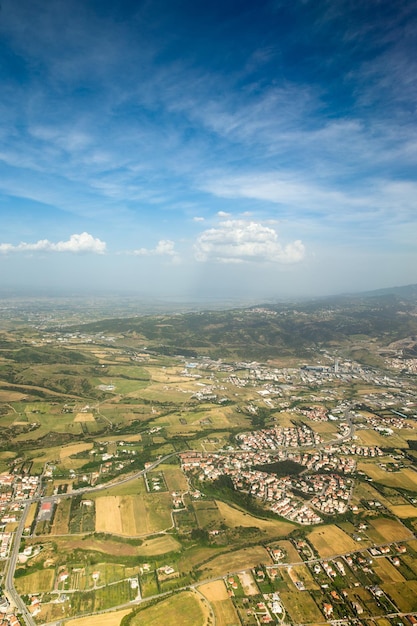 Lufthimmel und Wolkenhintergrund