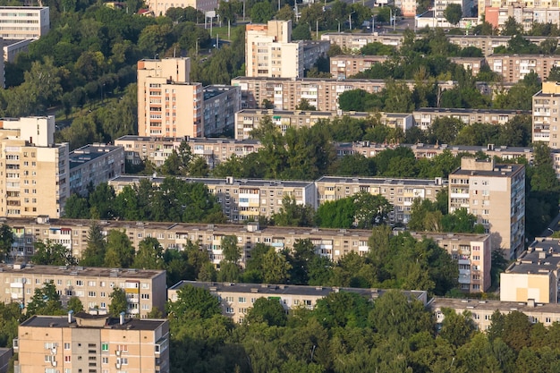 Luftpanoramablick auf das Wohngebiet von Hochhäusern