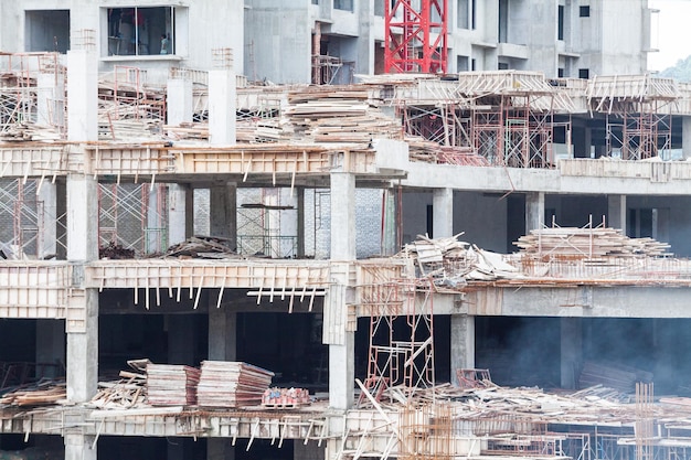 Foto lugar de construcción en la ciudad