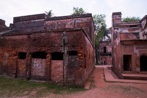 Lugar histórico Panam Nagar é uma cidade totalmente abandonada de mercadores hindus em Bangladesh, construída no início do século XIX