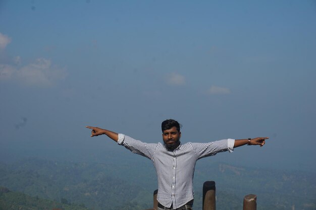 Foto el lugar turístico de nilgiri bandarban bangladesh