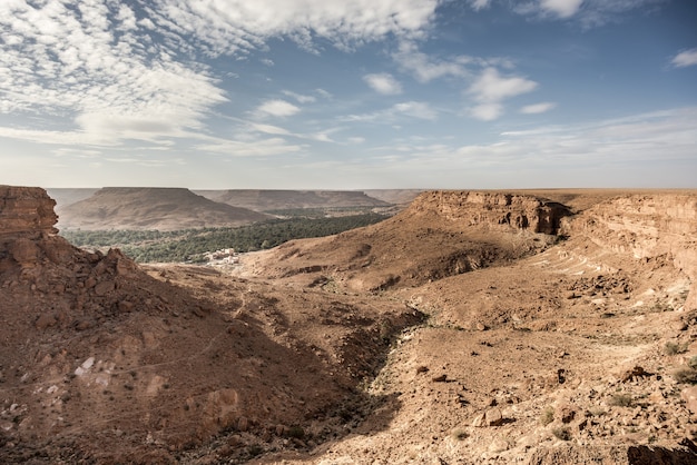 Lugareños, Livin en el desierto Ziz Valley Marruecos