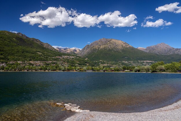 Lugarno an der Grenze zwischen der Schweiz und Italien