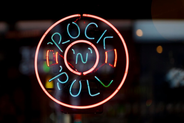 Foto luz neon rock n roll