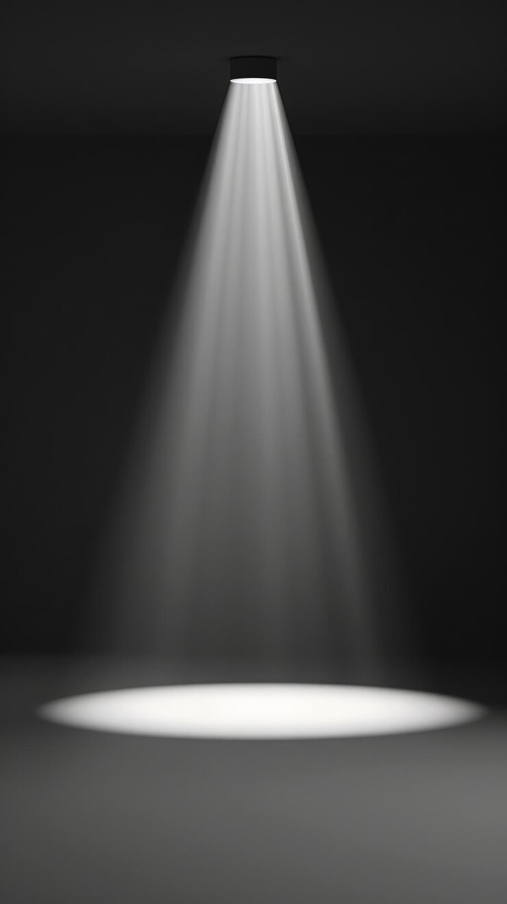 una luz que está encendida en una habitación oscura
