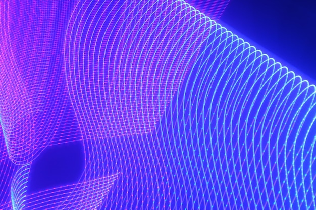 Luz con tecnología de transmisión de información de bajo voltaje y alto rendimiento