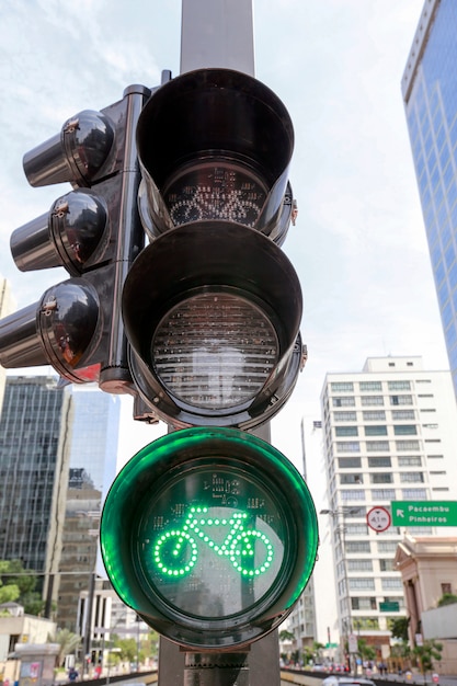 Luz verde para bicicleta