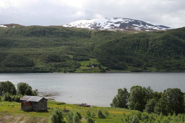 Lyngen Alpes Noruega