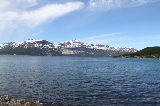 Lyngen Alpes Noruega