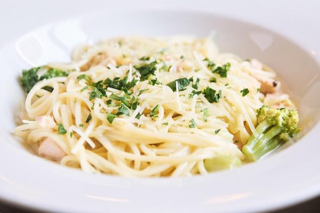 Mac- und Käse-Essen Pasta-Abendessen