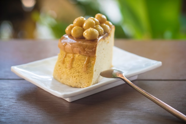 Macadamia-Karamell-Kuchen hausgemachter Kuchen