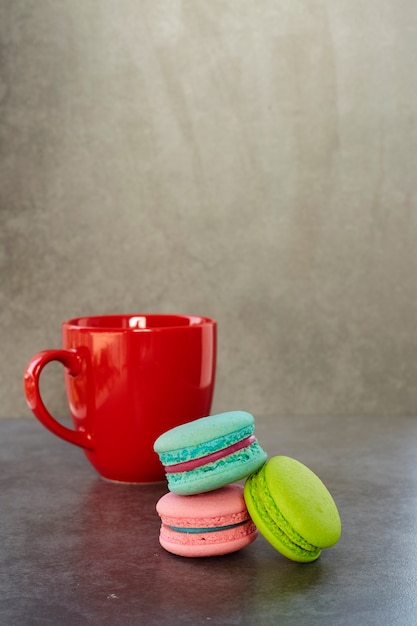 Macaron e café